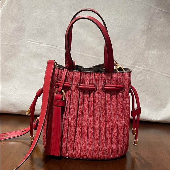 Michael Kors Red Mini Bag - Picture 1 of 4